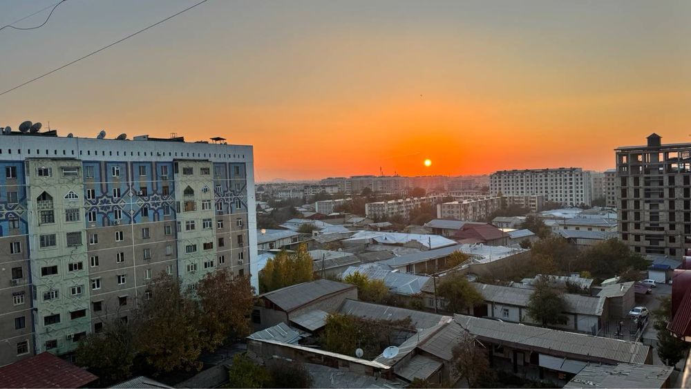 Новостройка , коробка  124 м2 в микрорайоне ориентир Арка