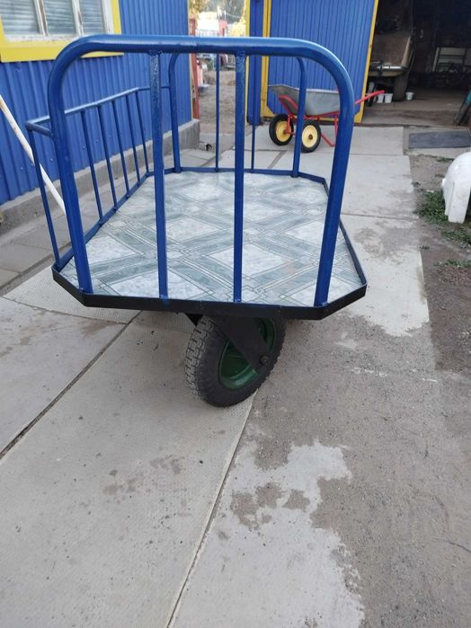 Телега базарная .