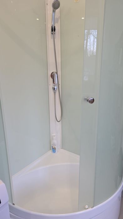 Душевая кабина матовая