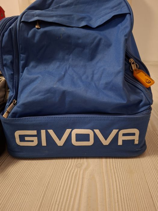 Ghiozdan si accesorii fotbal