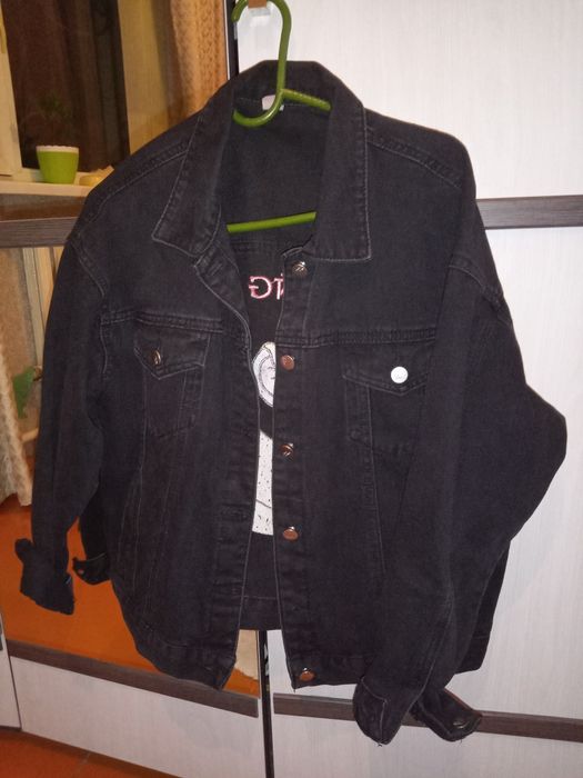 Подростковая одежда и куртки для девочек