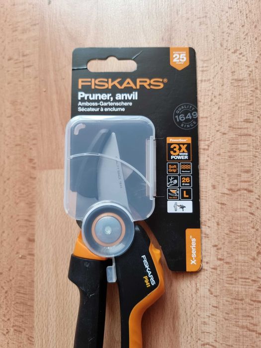 FISKARS Foarfeca profesinala PowerGear™ nicovala L P941