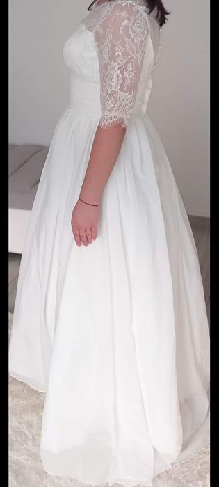 Vând Rochie de mireasă noua