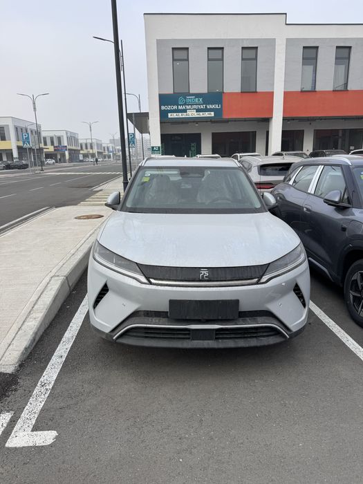 Yuan up 3 dop full nalichida bor