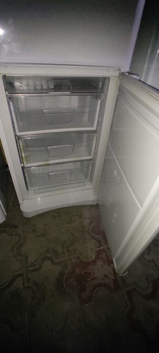 Холодильники с доставкой