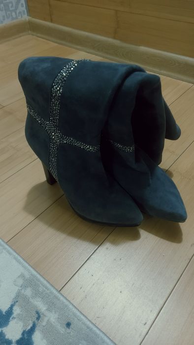 Етик сатылады  бахасы