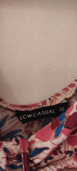 Продавам рокля лятна