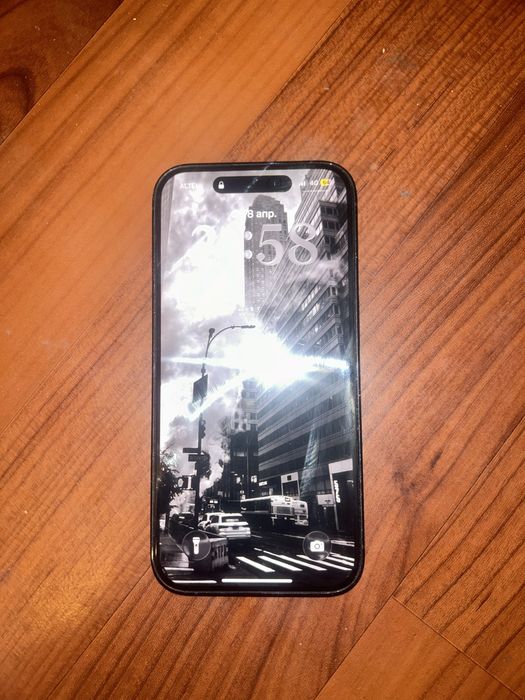 Продается Iphone 14 pro б/у