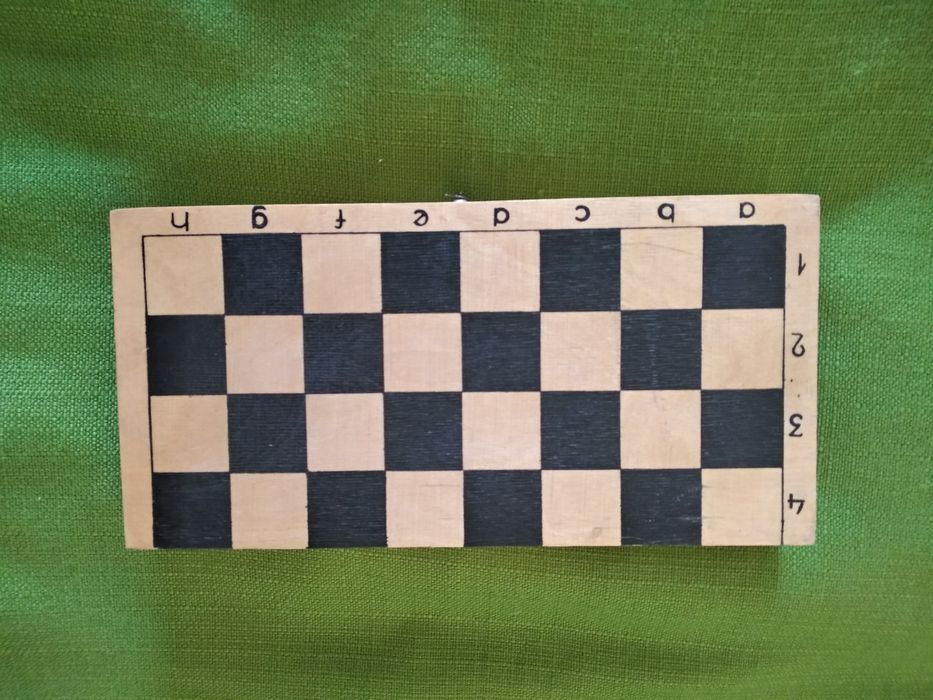 Настольная игра шахматы