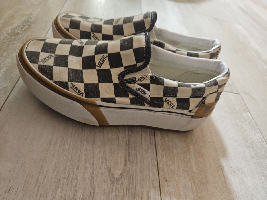 VANS обувки 38 номер