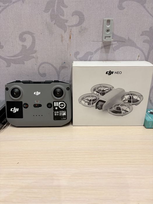 Продаю Дрон DJI NEO