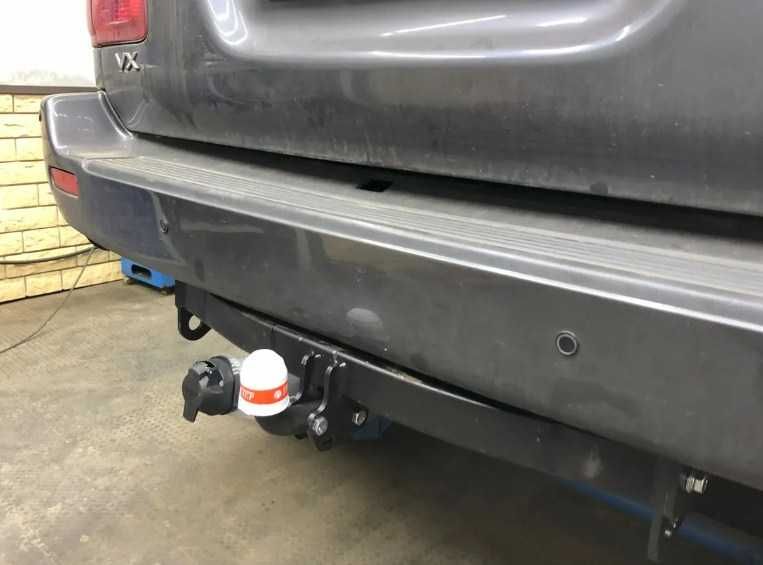 Фаркоп на Toyota Land Cruiser 100 (Лэнд Крузер 100)