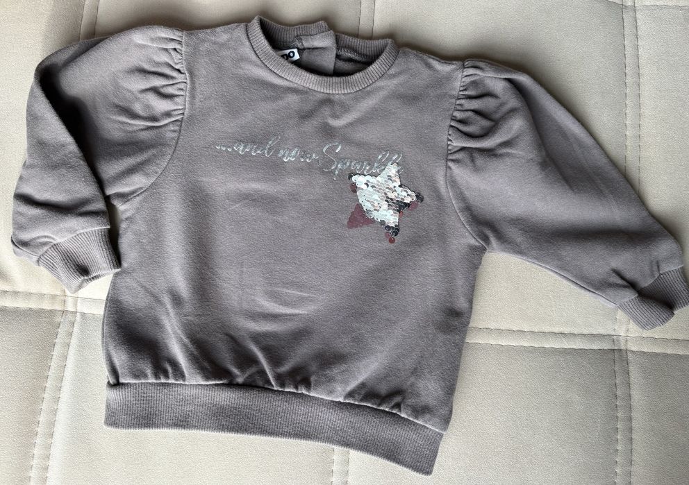 Продаются 5 теплые кофточки для девочки 1 год