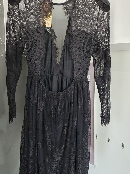 Официална рокля с гол гръб H&M