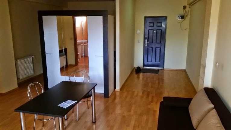 Proprietar, locuinta etaj 1 in cladire noua CU PARCARE IN CURTE