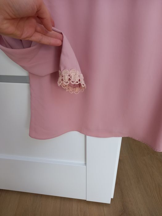 Vand bluza eleganta noua