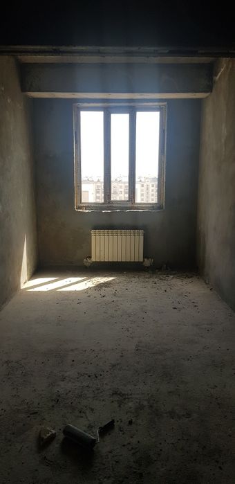 Олмазор тумани Сағбон кӯчада Новастройка сотилади