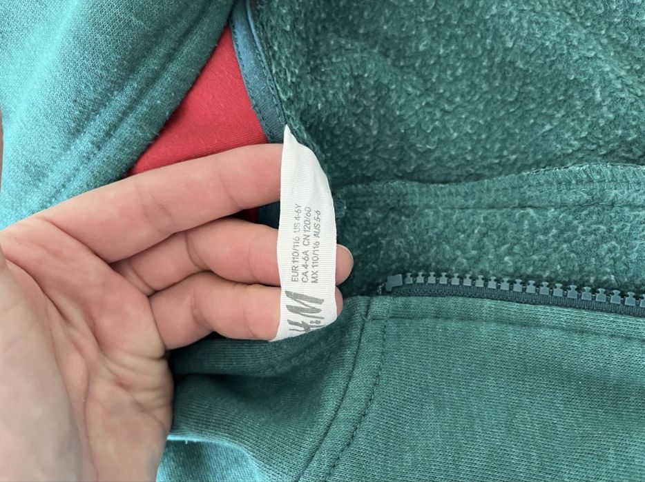 суитчъри 6 бр = 6 €   за момче 4-5г