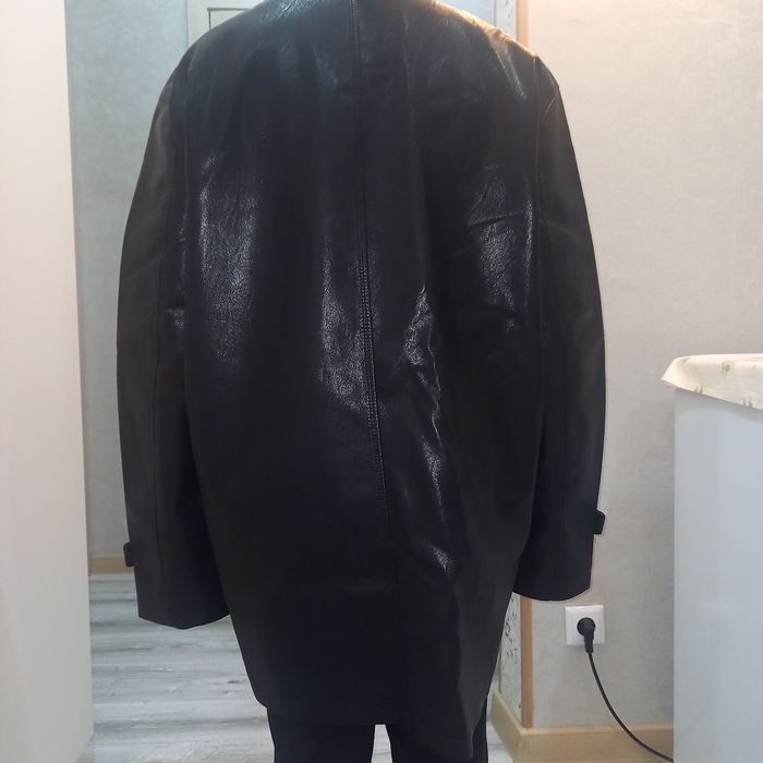 Продам новый кожаный плащ