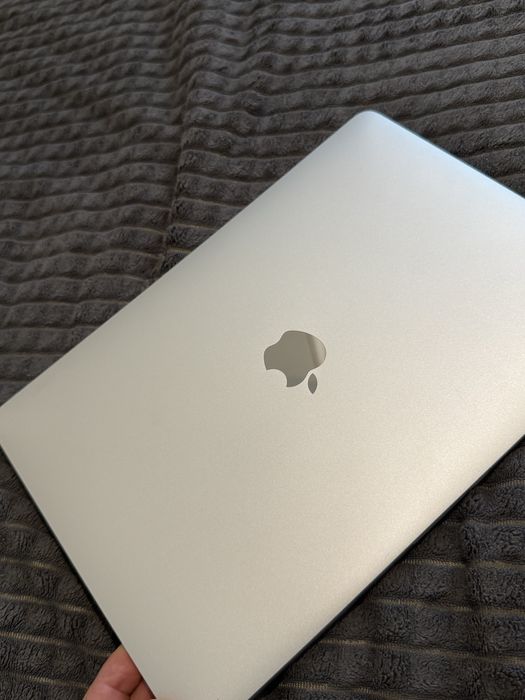 Macbook pro 2016 A1708