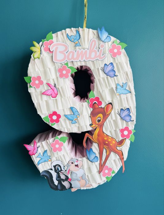 Бамби пинята Bambi