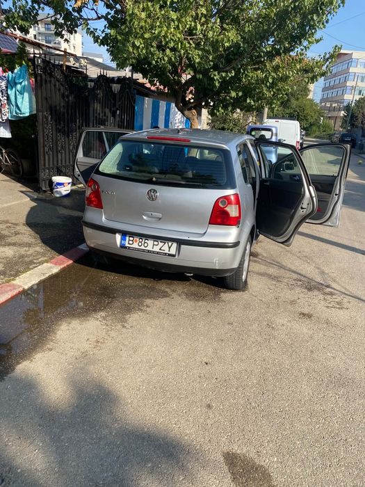 Vând polo  1.2 benzina