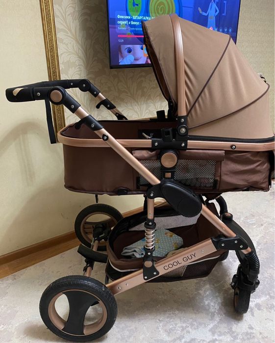 Продам коляску 20 000