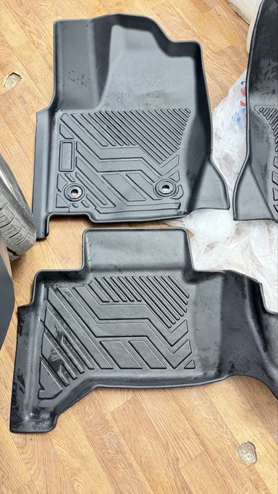 Коврики салона Prado 250