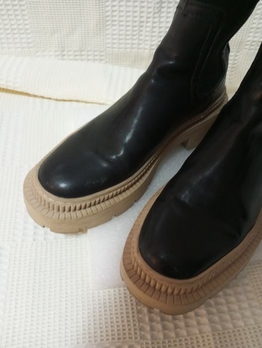 Обувь как новая ! Качество Супер 37 и 38 размер