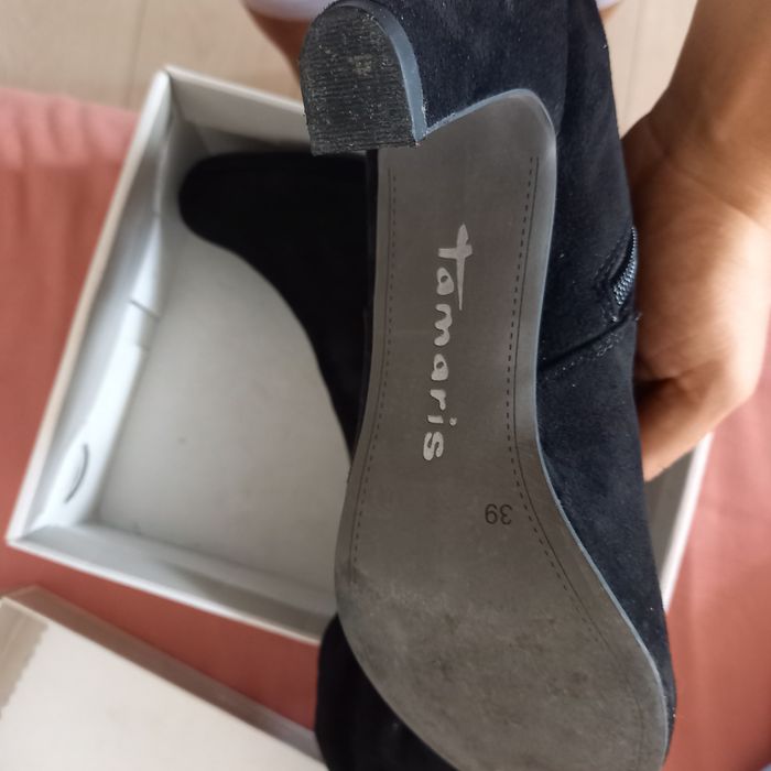 Велурени ботуши Tamaris 39 номер отлично състояние