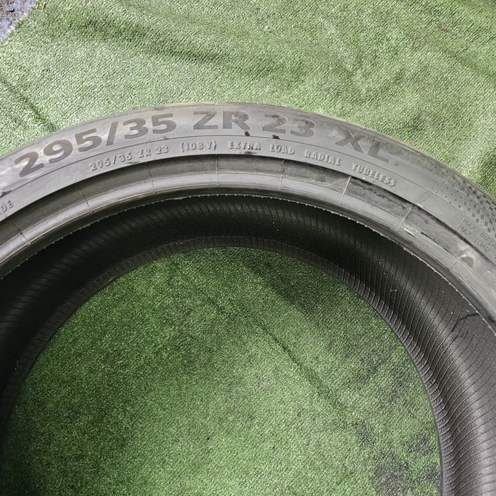 295 35 23 vara continental