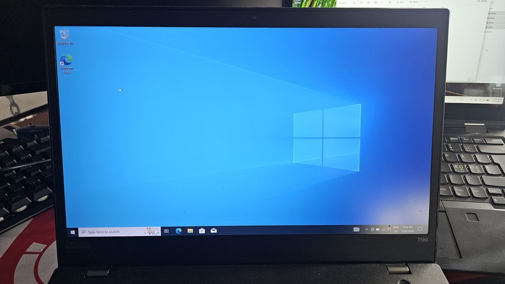 Laptop lenovo t580 procesor i7