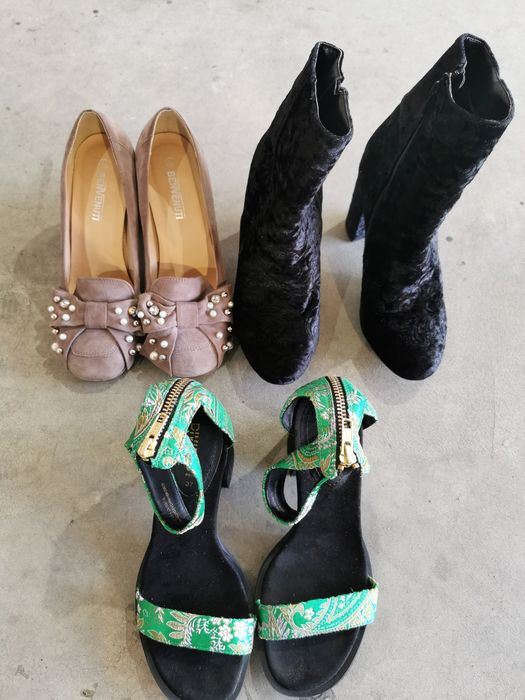 Sandale, botine, saboti