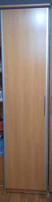 Шкаф  в хорошем состоянии