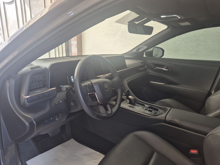 Продаётся Toyota Crown