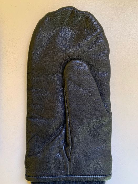 Vând mănuşi piele COS