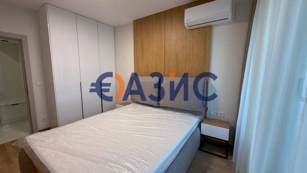 Продава се Двустаен апартамент в к.к. Слънчев бряг - 60 кв.м за 1917 €/кв.м - Снимка #2