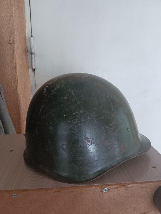 Продам каску.  .