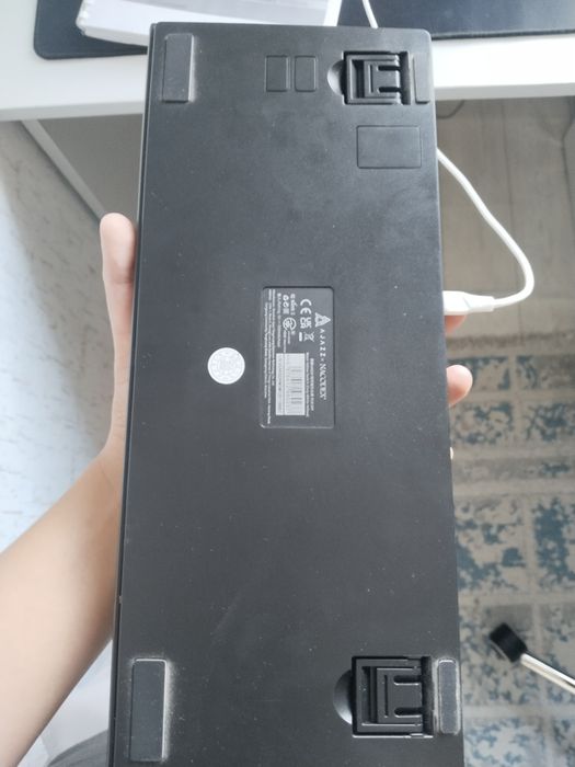 Продается клавиатура AJAZZ AK820