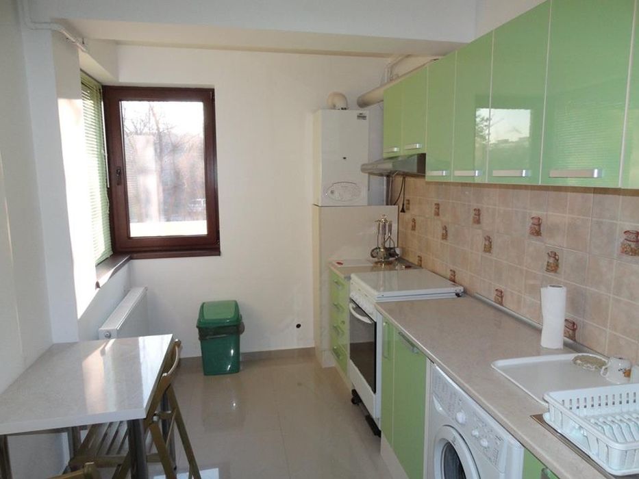 Garsonieră modernă de închiriat – Chiajna, Roșu