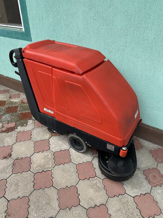 Vand masina spalat pardoseli Hakomatic B650