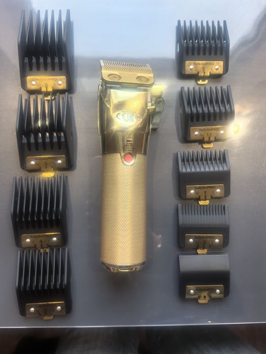 Професионална машинка за подстригване Babyliss Pro