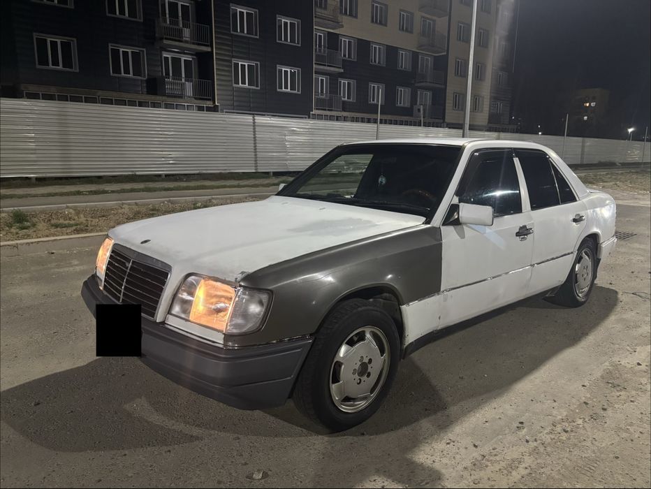 Прадам Мерседес 124