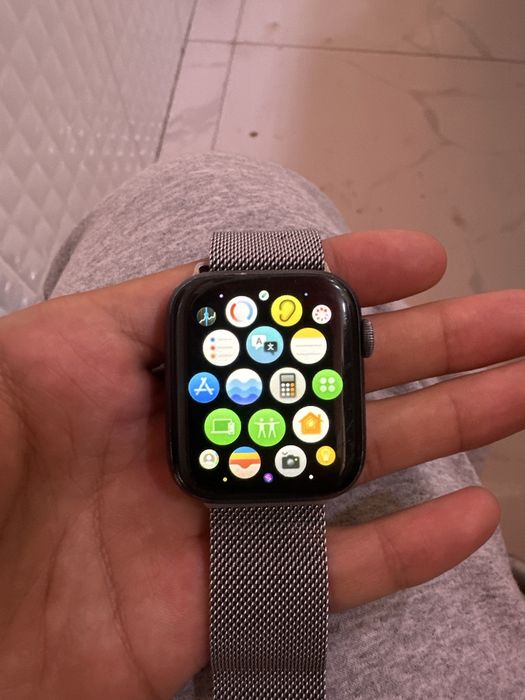 Apple Watch Series 6 (GPS)