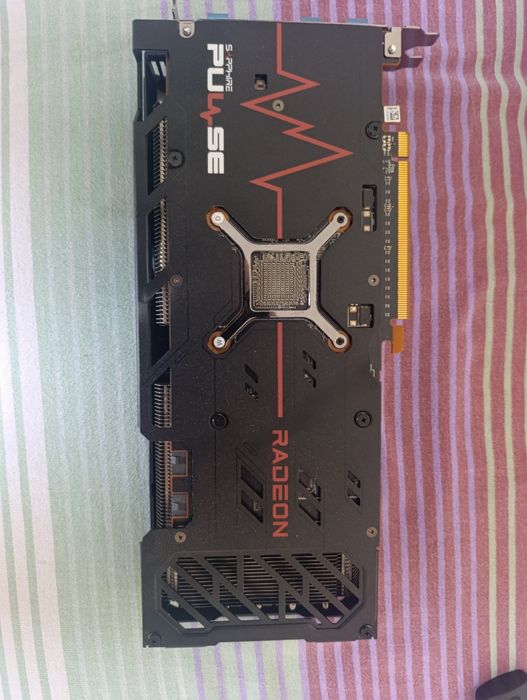 Видеокарта RX6750xt