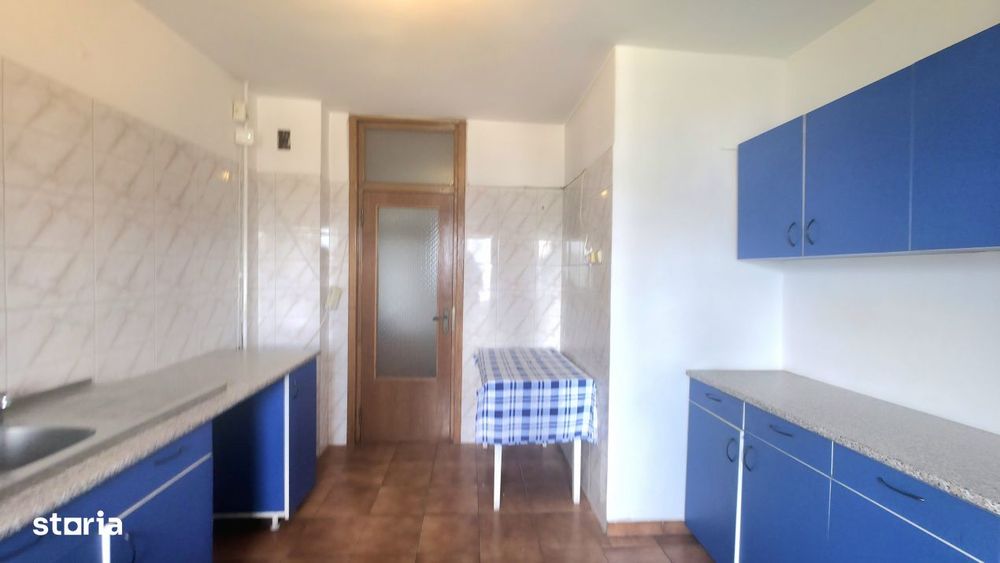 2 camerii Splaiul Unirii - Camera de Comert, et. 4