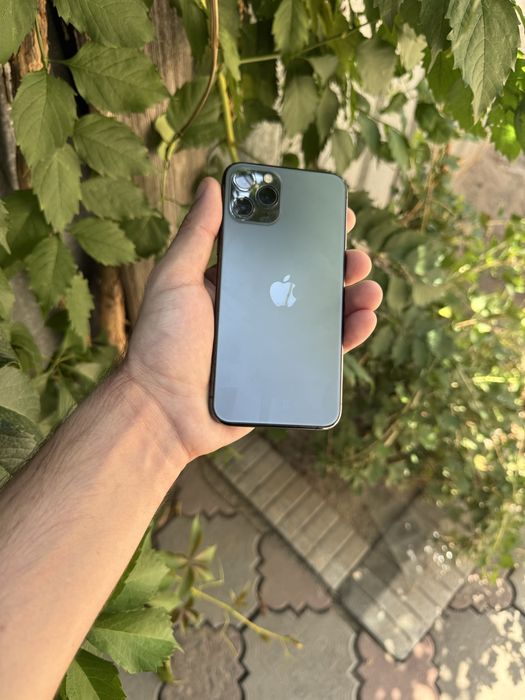 Продам Телефон Айфон 11 Pro