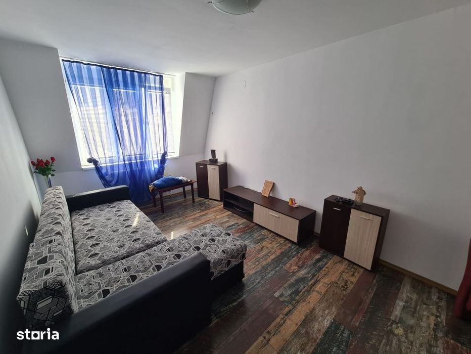 Apartament 4 camere, 96 mp, zona Sarari — fotografia 1