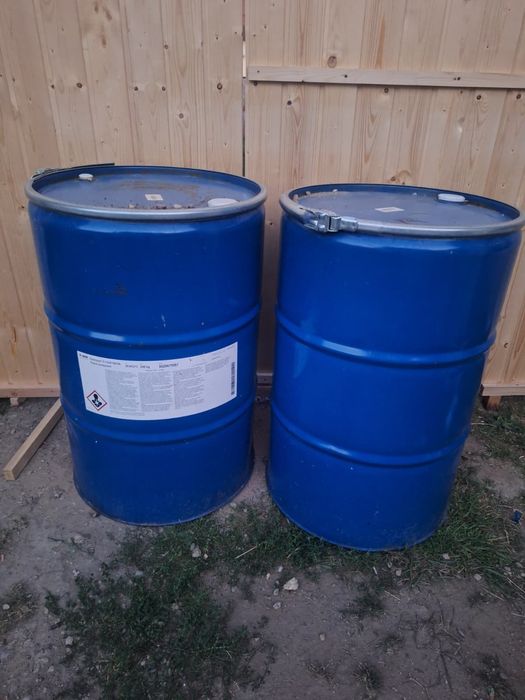 Butoaie metalice 200 kg