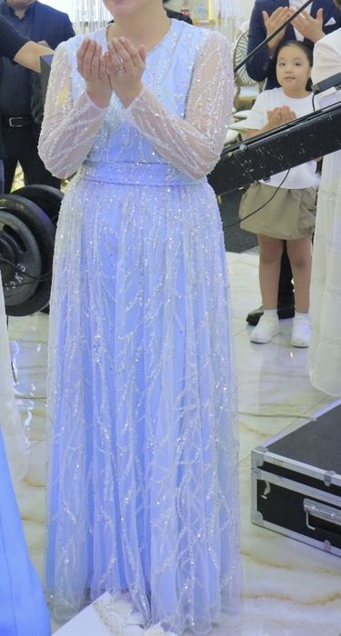 платье для любого торжественного вечера!